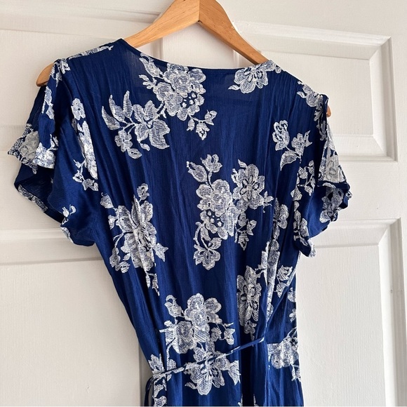 Lulus Heart of Marigold Navy Blue Floral Print Wrap Maxi Dress Small - Picture 9 of 9